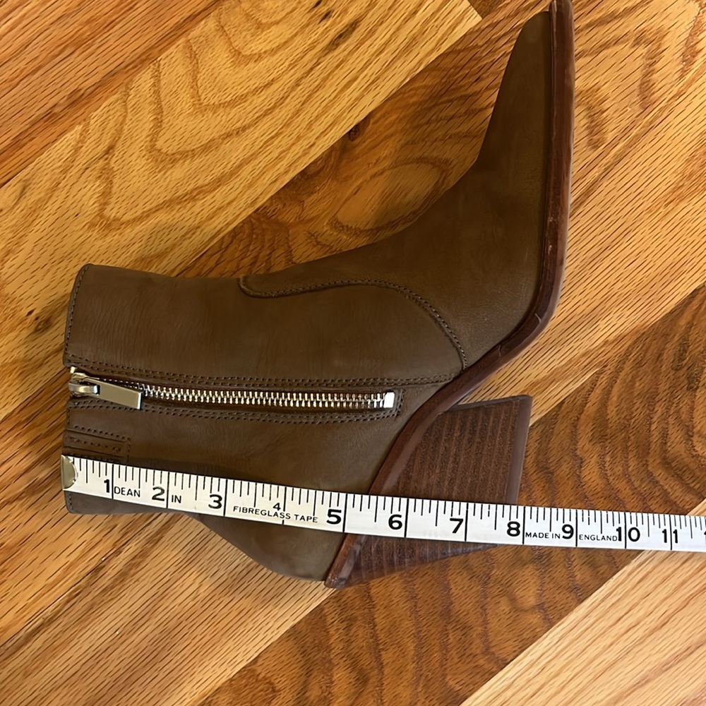 Dolce Vita Volli brown nubuck boots - Picture 4 of 9